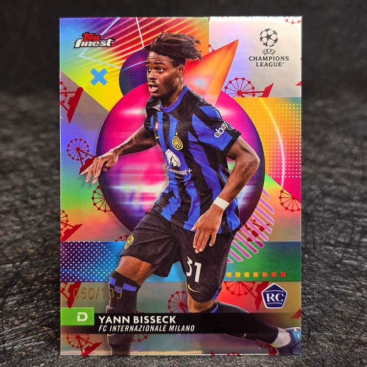 Topps Finest UEFA 2023-24 - Yann Bisseck, Inter /135 #13