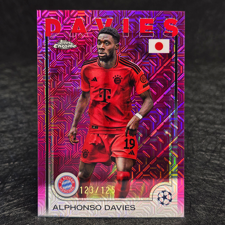 Topps Chrome UEFA 2024-25 - Japanese Edition, Pink - Alphonso Davies, Bayern Munchen /125 #96