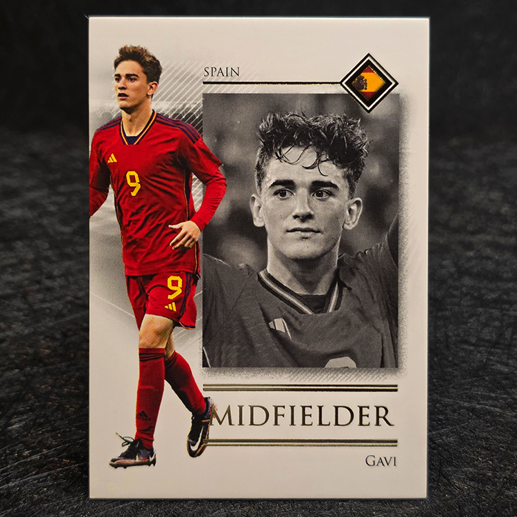 Futera Unique World Football 2025 - Midfielder - Gavi, Spain #038