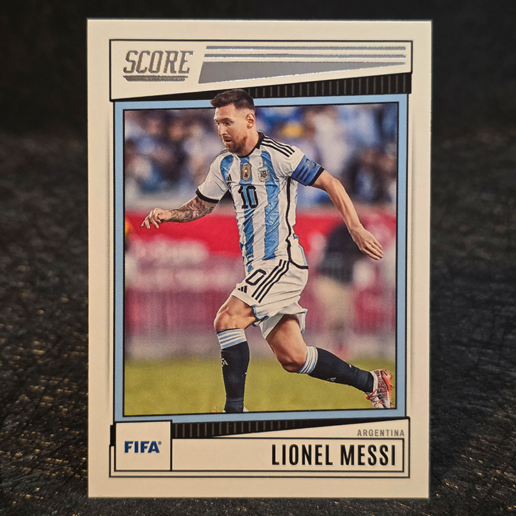 Panini Score FIFA Soccer 2022-23 - Lionel Messi, Argentina #15