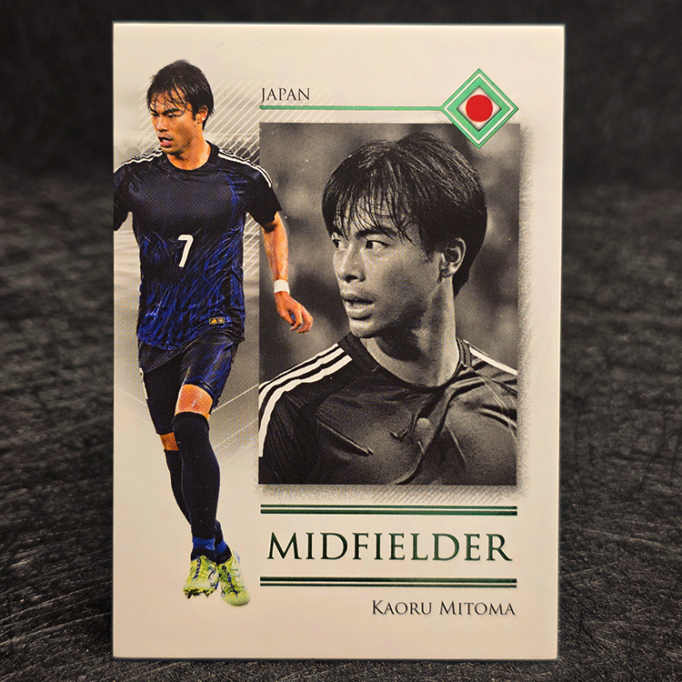 Futera Unique 2025 - Midfielder - Kaoru Mitoma, Japan /20 #048