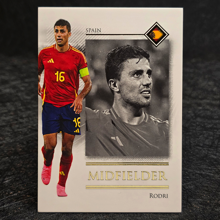 Futera Unique World Football 2025 - Midfielder - Rodri, Spain #056