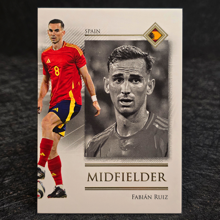 Futera Unique World Football 2025 - Midfielder - Fabian Ruiz, Spain #057