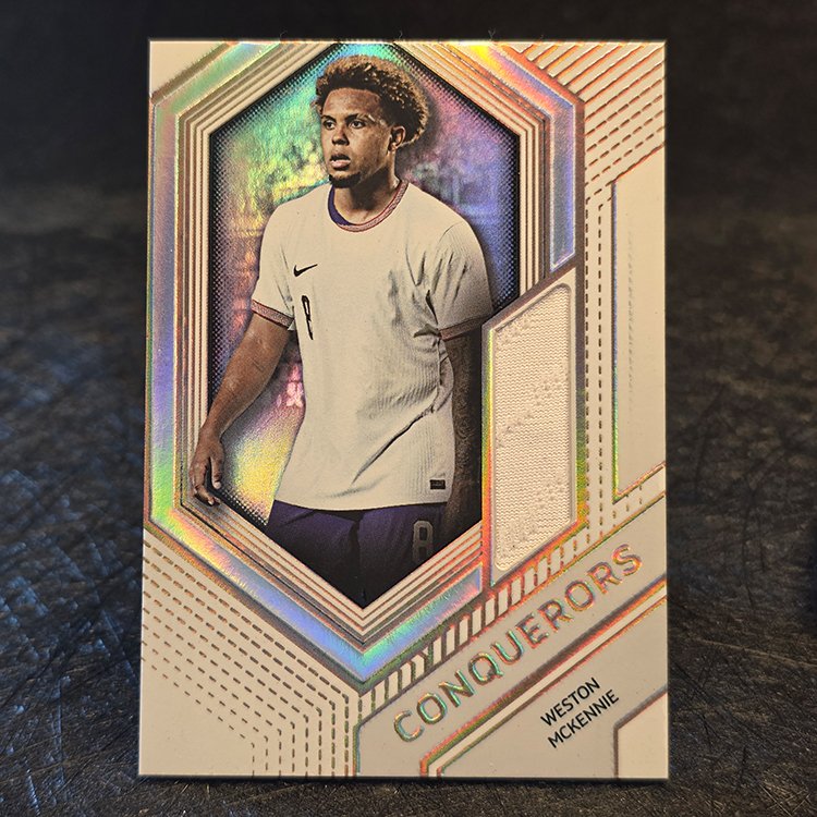 Futera Platinum 2025 - Conquerors - Weston McKennie, United States /19 #CQ16