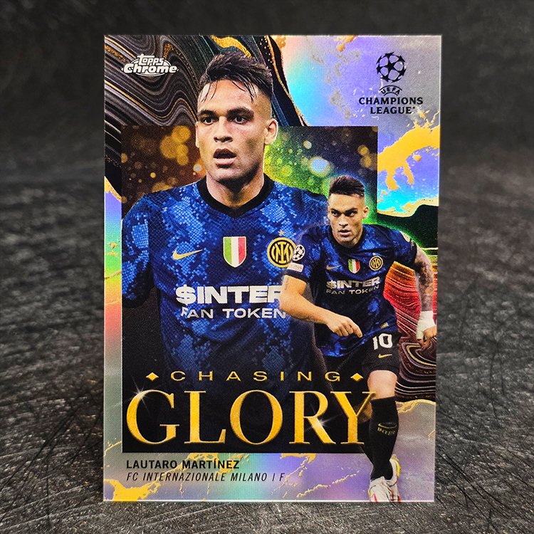Topps Chrome UEFA 2021-22 - Chasing Glory - Lautaro Martinez, Inter #CG-6