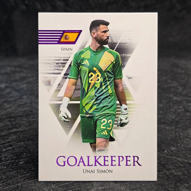 Futera Unique 2024 - Goalkeeper - Unai Simon, Spain /30 #005