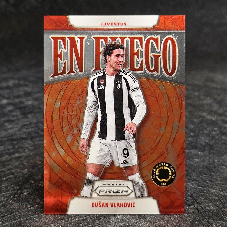 Panini Prizm FIFA Club WC 2025 - En Fuego - Dusan Vlahovic, Juventus #17